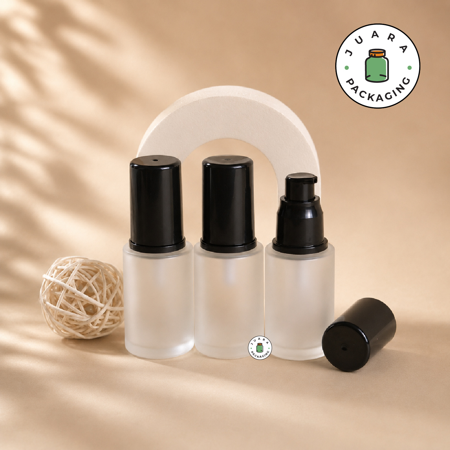 Botol Pump Tutup Hitam Tinggi - 30 ml - Image 4