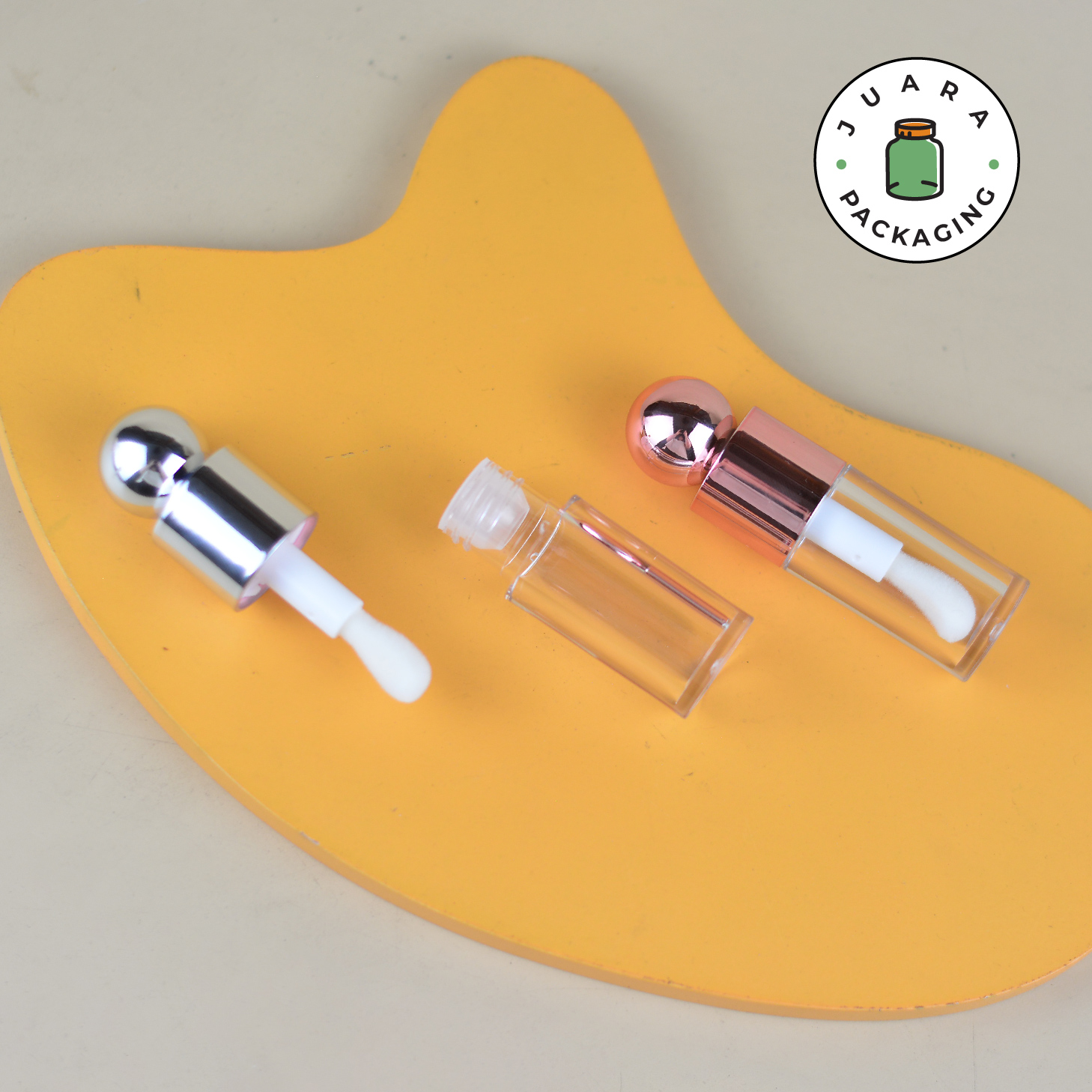 Wadah Lipcare Metallic Bulat - 4 ml - Image 4