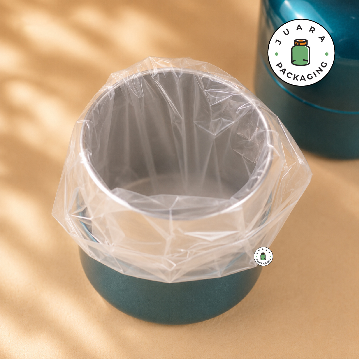 Jar Tin Can Bentuk Kapsul Hijau Glossy - Image 4
