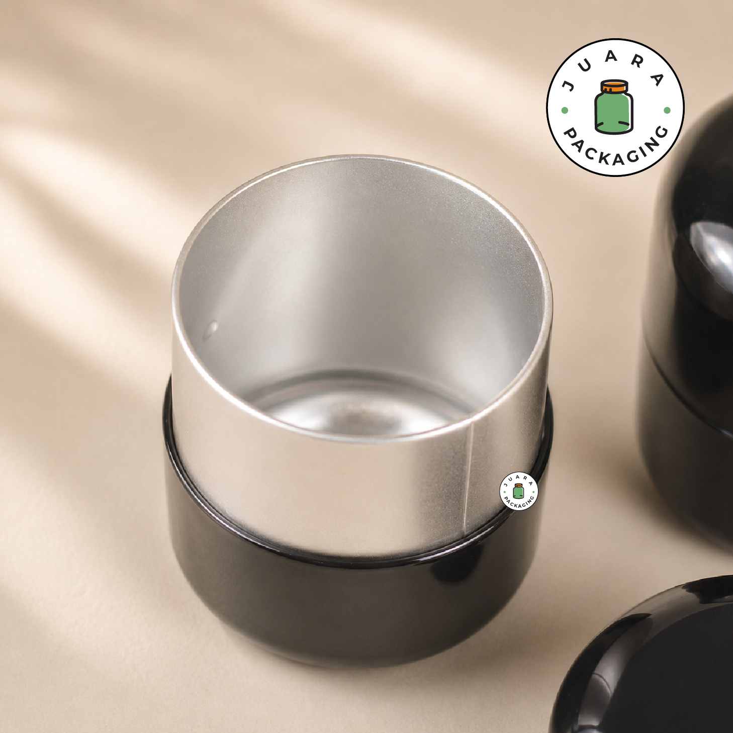 Jar Tin Can Bentuk Kapsul Hitam Glossy - Image 3