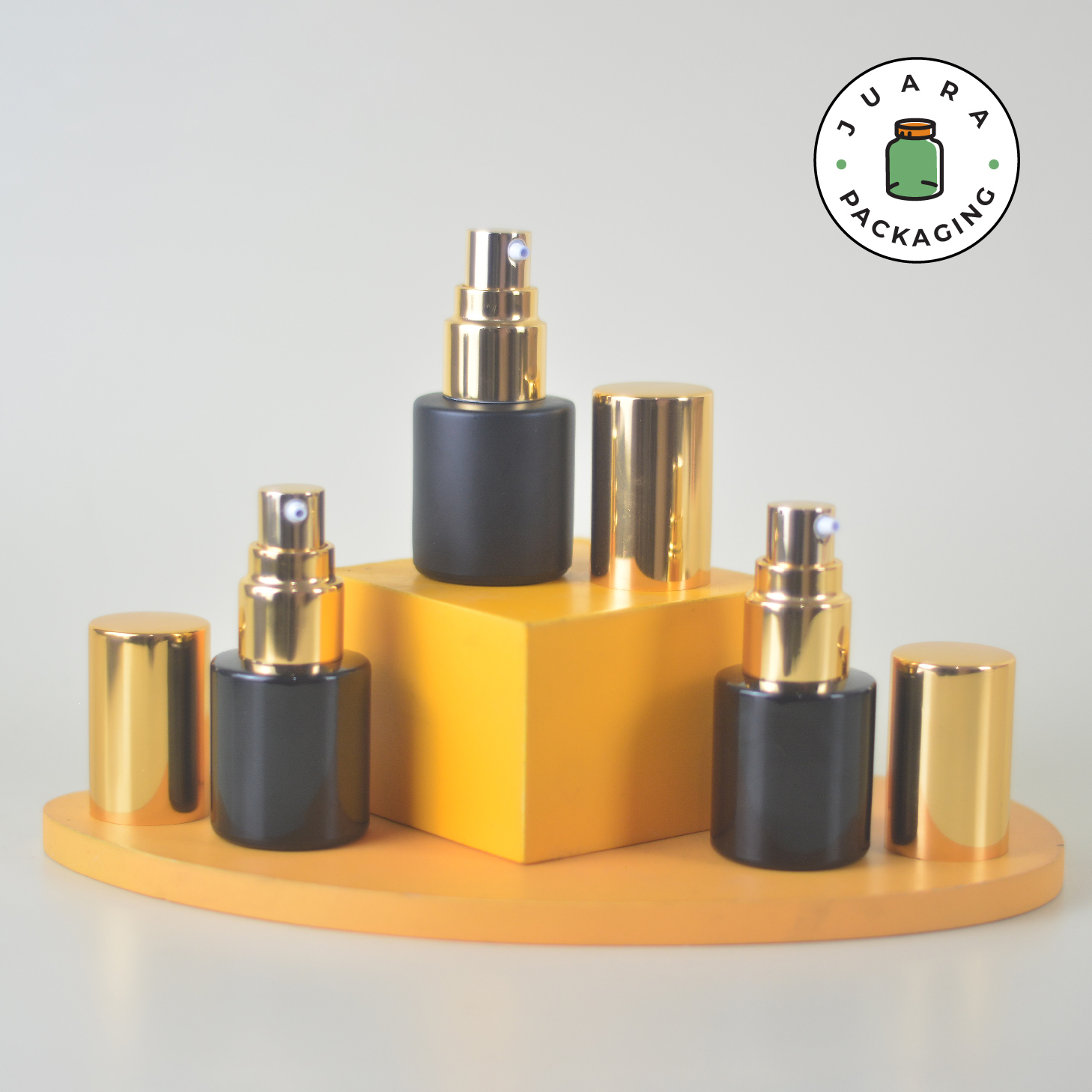 Botol Kaca Hitam Tutup Pump Gold Tutup Silinder - 20ml - Image 3