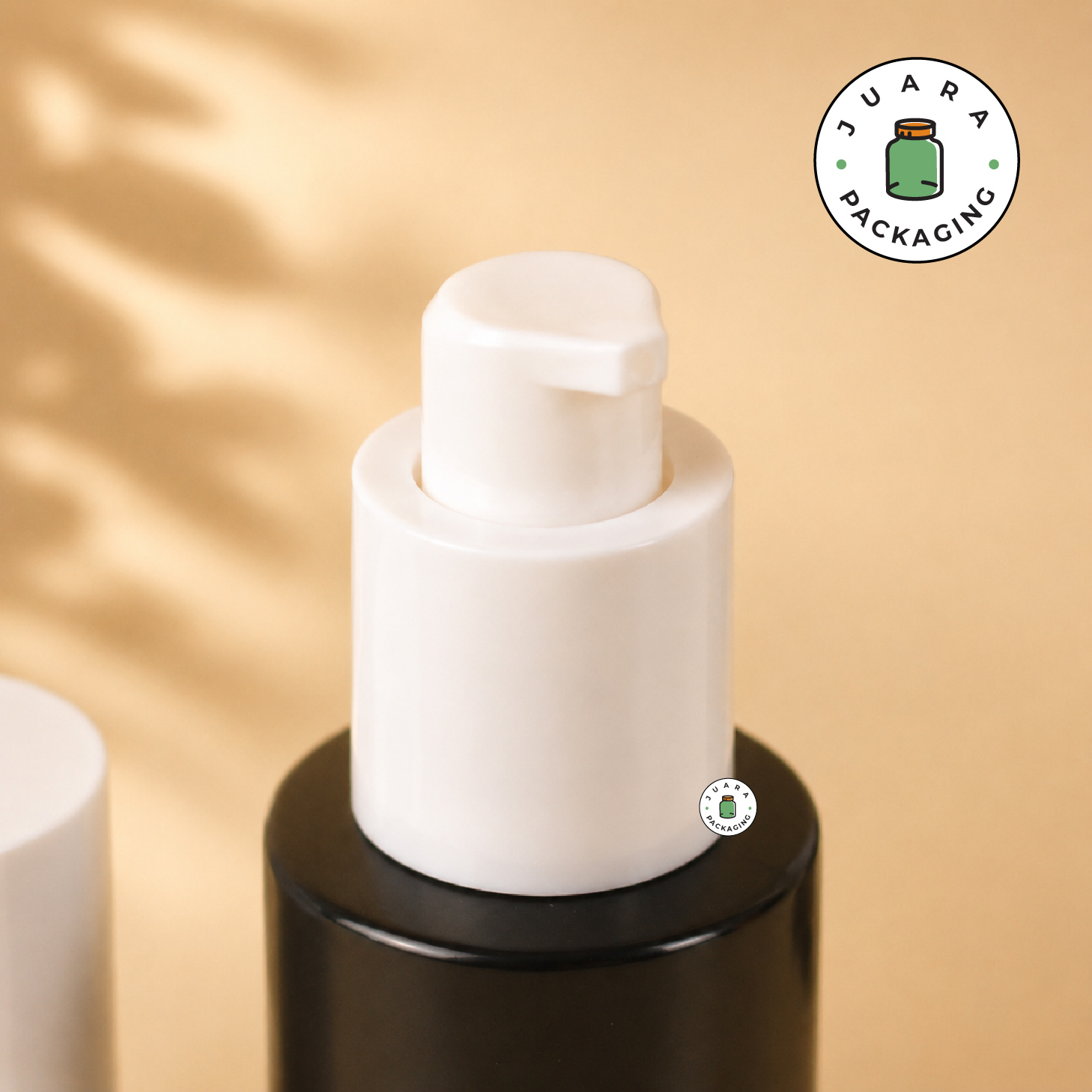 Botol Kaca Hitam Tutup Pump Putih Silinder Tinggi - 20ml - Image 5