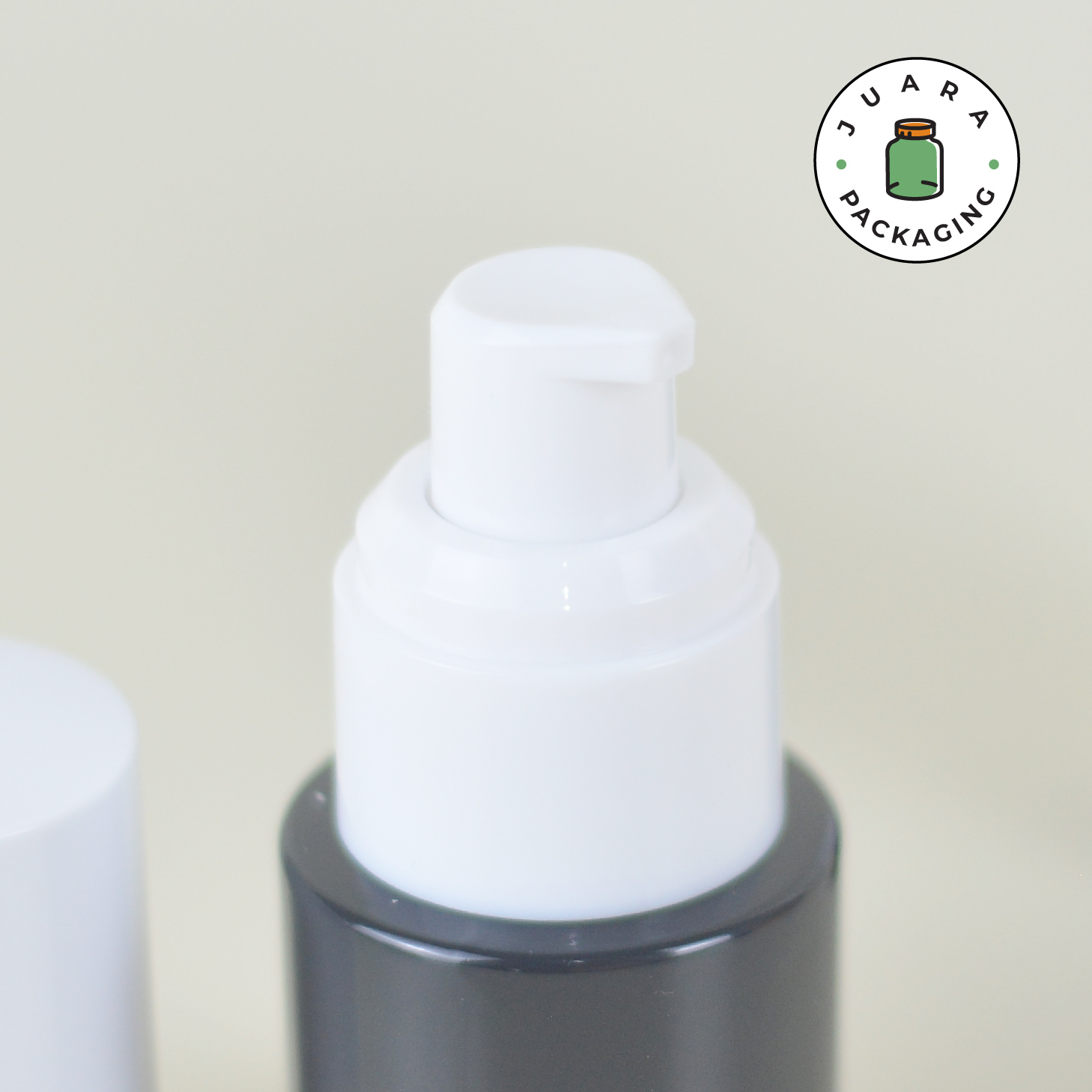 Botol Kaca Hitam Tutup Pump Putih Silinder - 20ml - Image 3