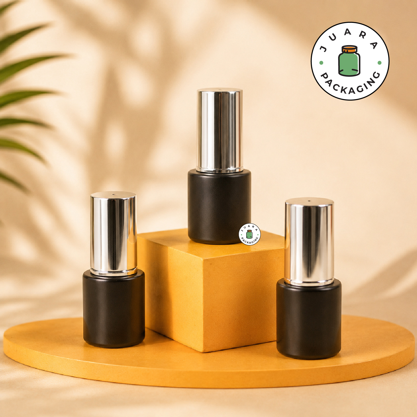 Botol Kaca Hitam Tutup Pump Silver Tutup Silinder - 20ml - Image 3