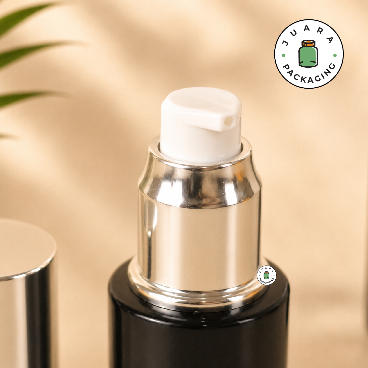 Botol Kaca Hitam Tutup Pump Silver Tutup Silinder - 20ml - Image 5